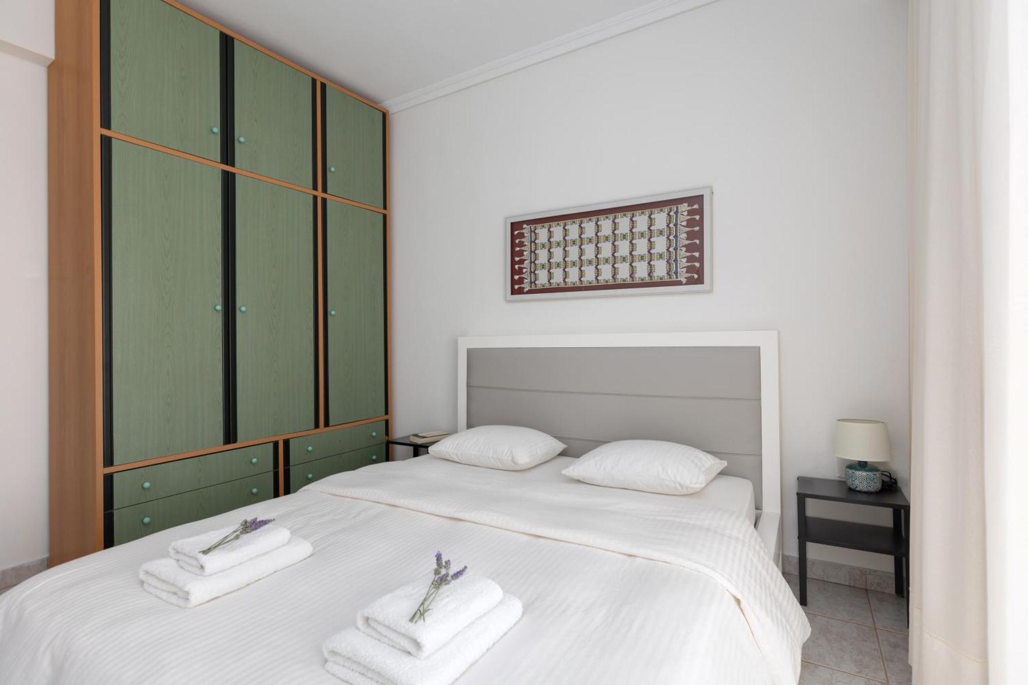 Mimoza'S Sea View Apartment Палеон-Цифликион Экстерьер фото